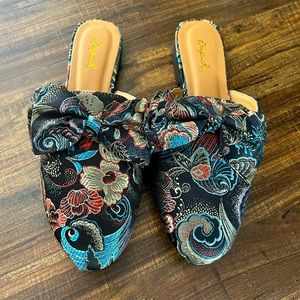 Qupid Floral Bow Slip On Mules Flats Round Toe Size 6.5